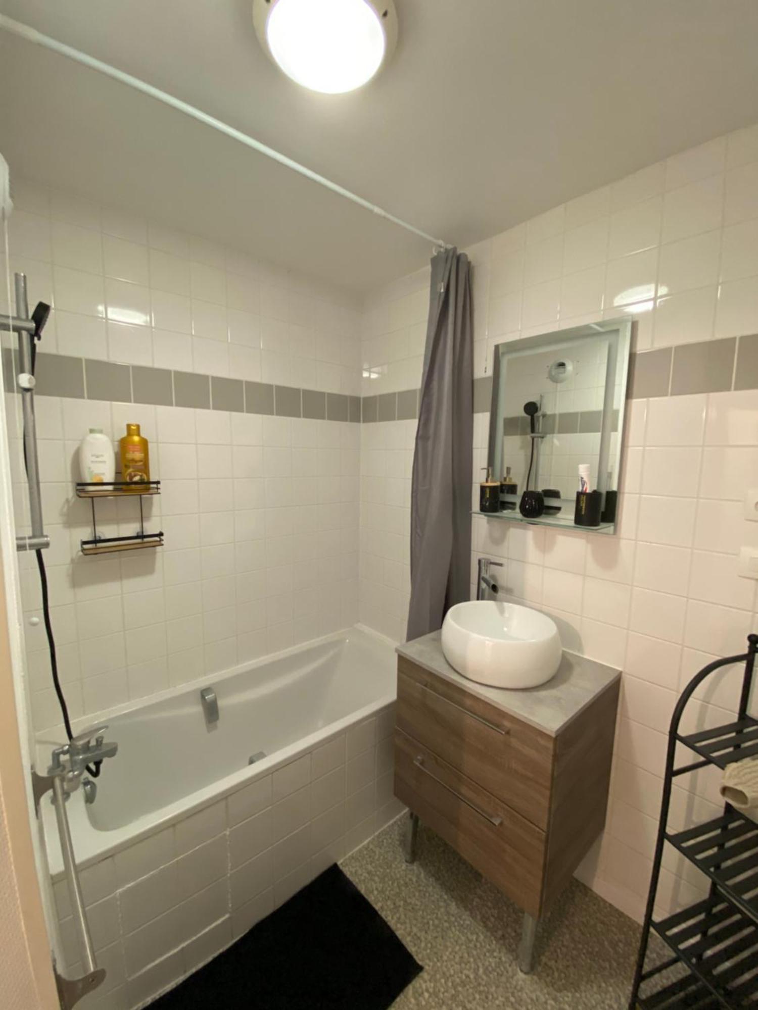 Appartement Spacieux - 10' Gare Angers Zewnętrze zdjęcie